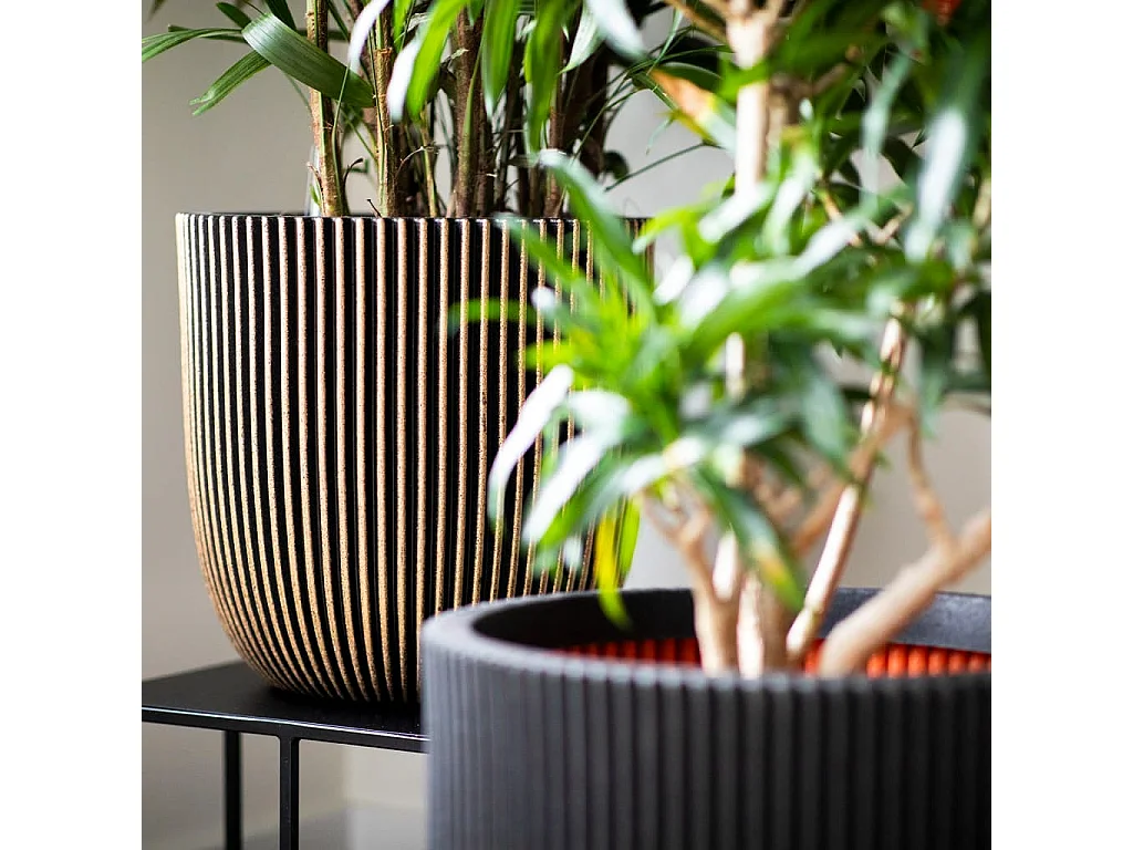 Maceta Groove negro 43x41 cm