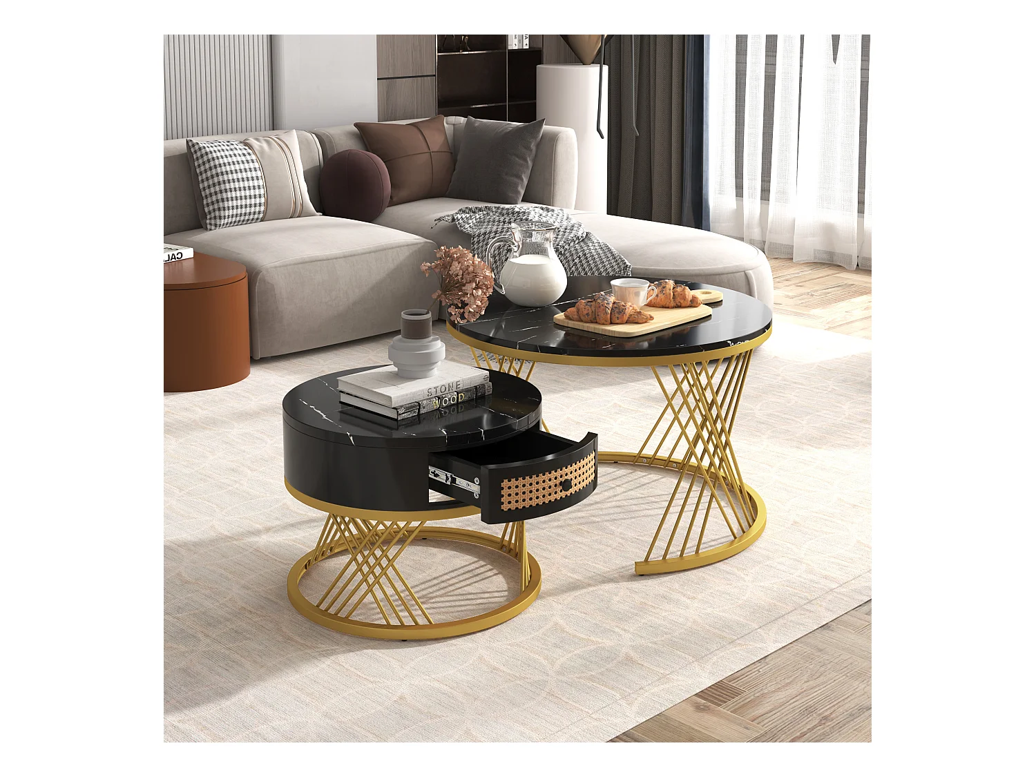 2er-Set Couchtische – Runder Couchtisch mit Rattanschublade – Platte in schwarzer Marmoroptik – Goldfarbene Beine