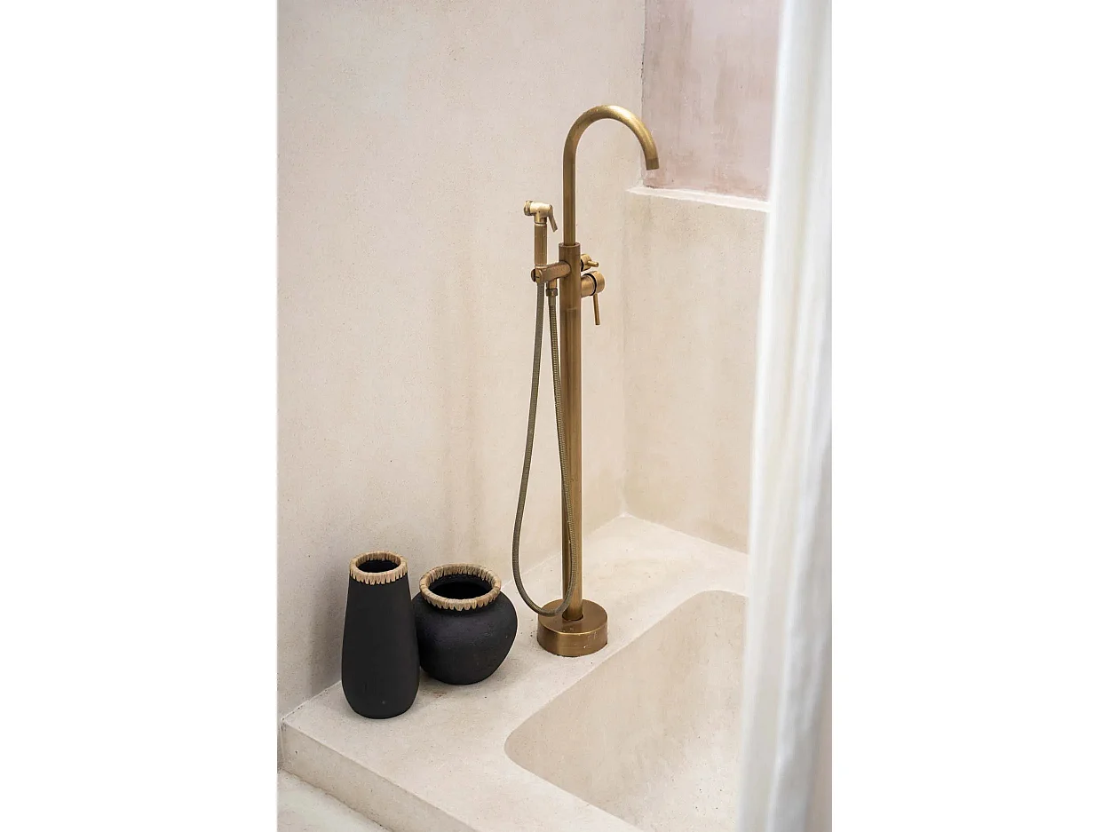Le Vase Sneaky - Noir Naturel - L