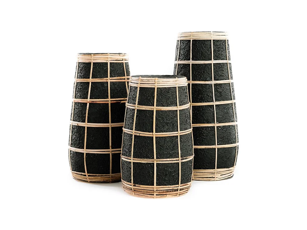 Vase avec rotin en béton noir 14x14x26 cm