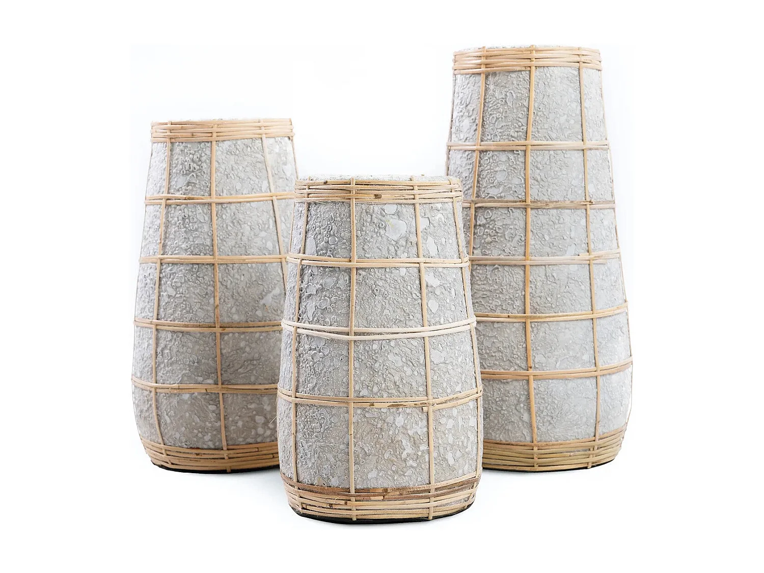 Vase avec rotin en béton naturel 14x14x26 cm