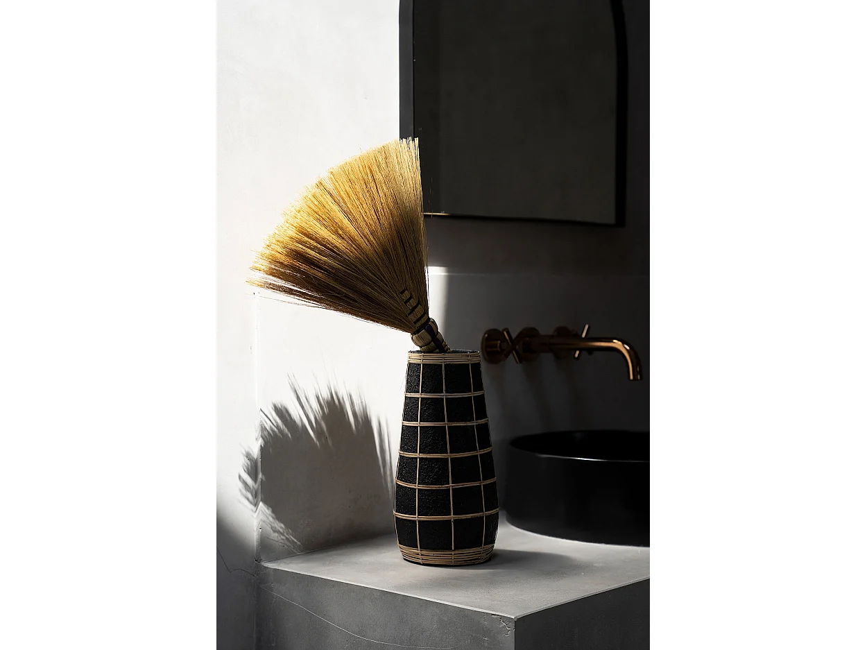 Le Vase Cutie - Noir Naturel - L