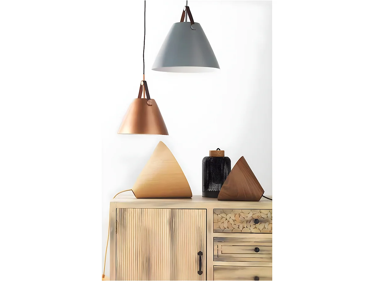 Deckenleuchte aus Holz