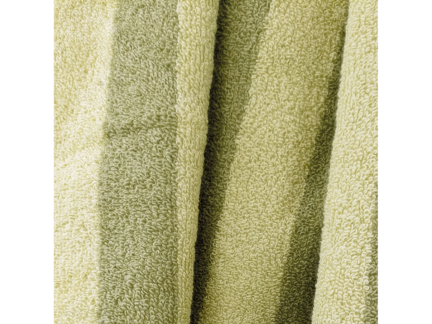 Drap de bain 85x200 cm collection SAUNA EFFICIENCE majuscule vert