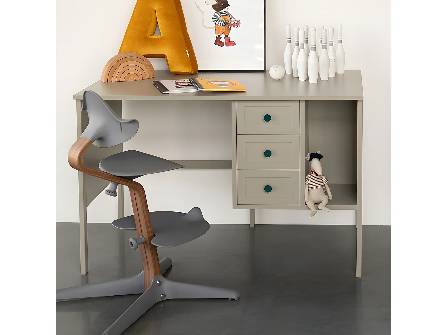 Bureau 3 tiroirs Gabriel - Vert Eucalyptus