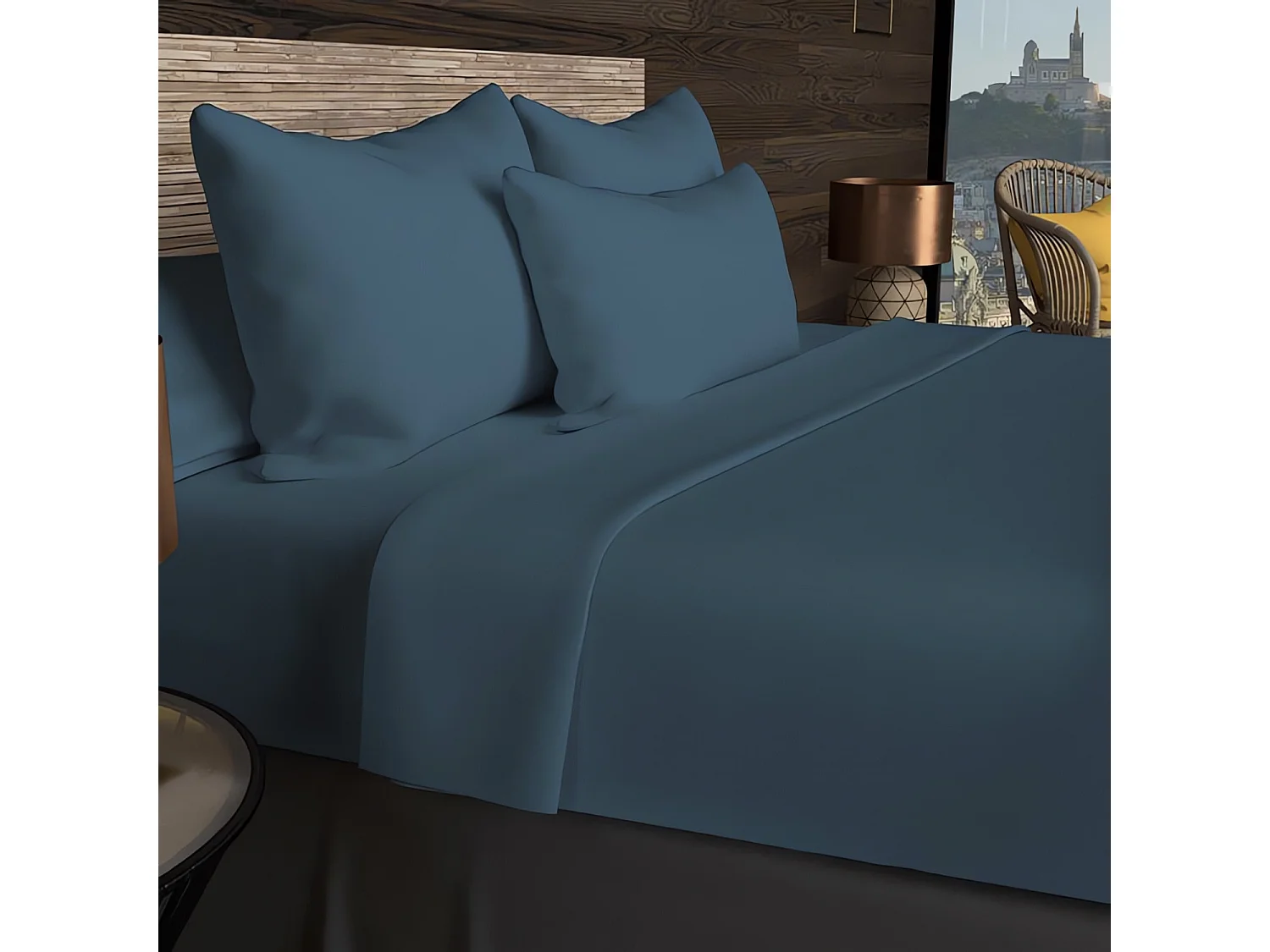 Drap housse en coton 57 fils 160x200 cm UNI bleu canard, par Soleil d'ocre