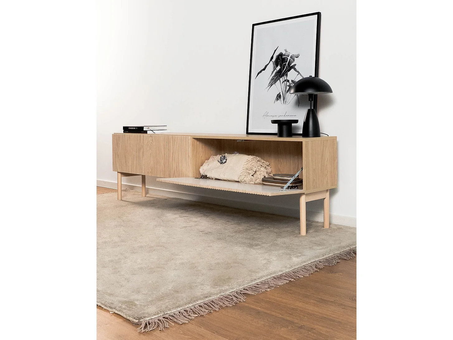 Meuble TV - debout - 175 cm - couleur de bois chêne huilé - NOLIE