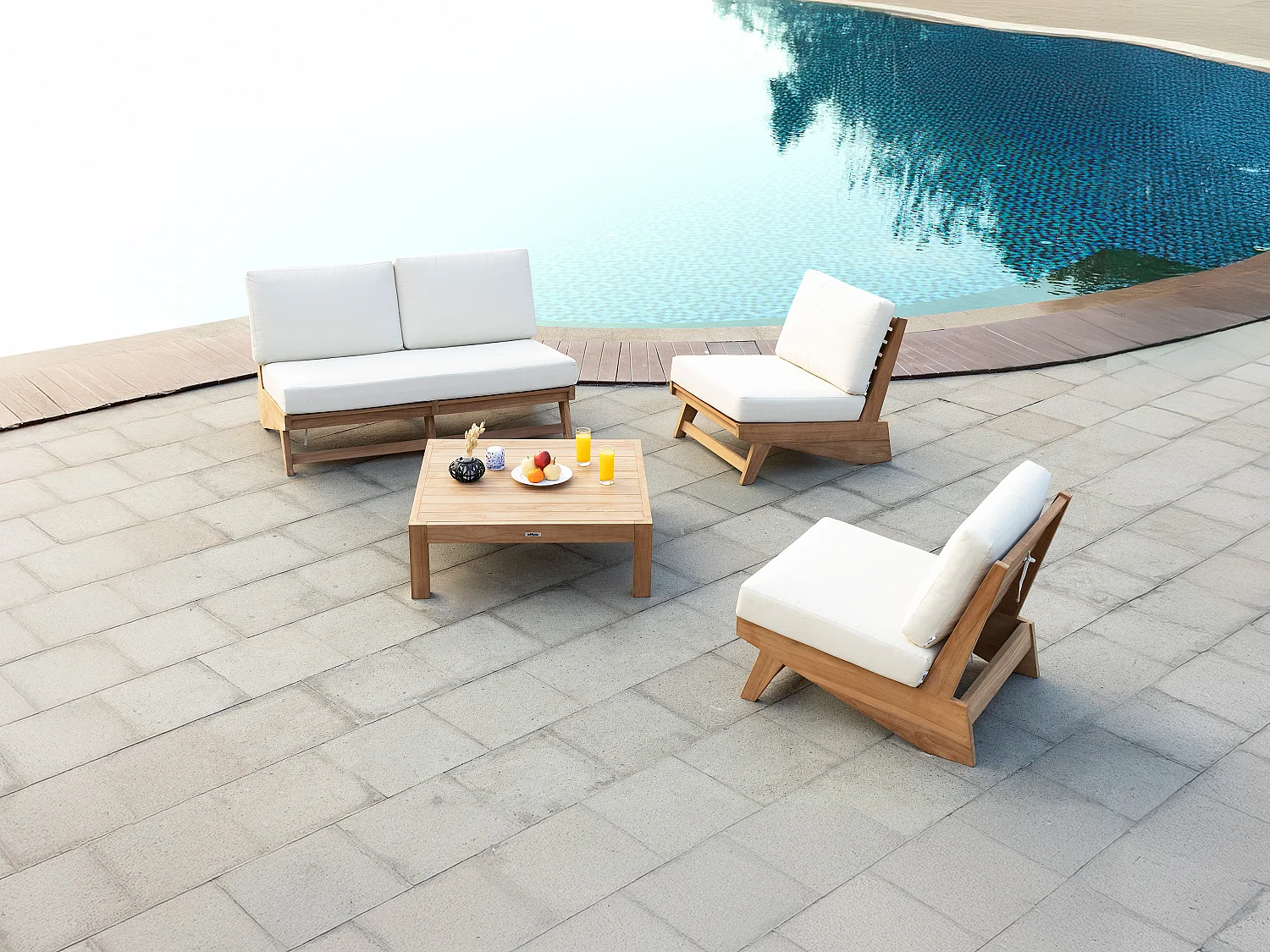 Gartensofa 2-Sitzer - Teakholz - Holzfarben hell & Weiß - LOMANIS von MYLIA