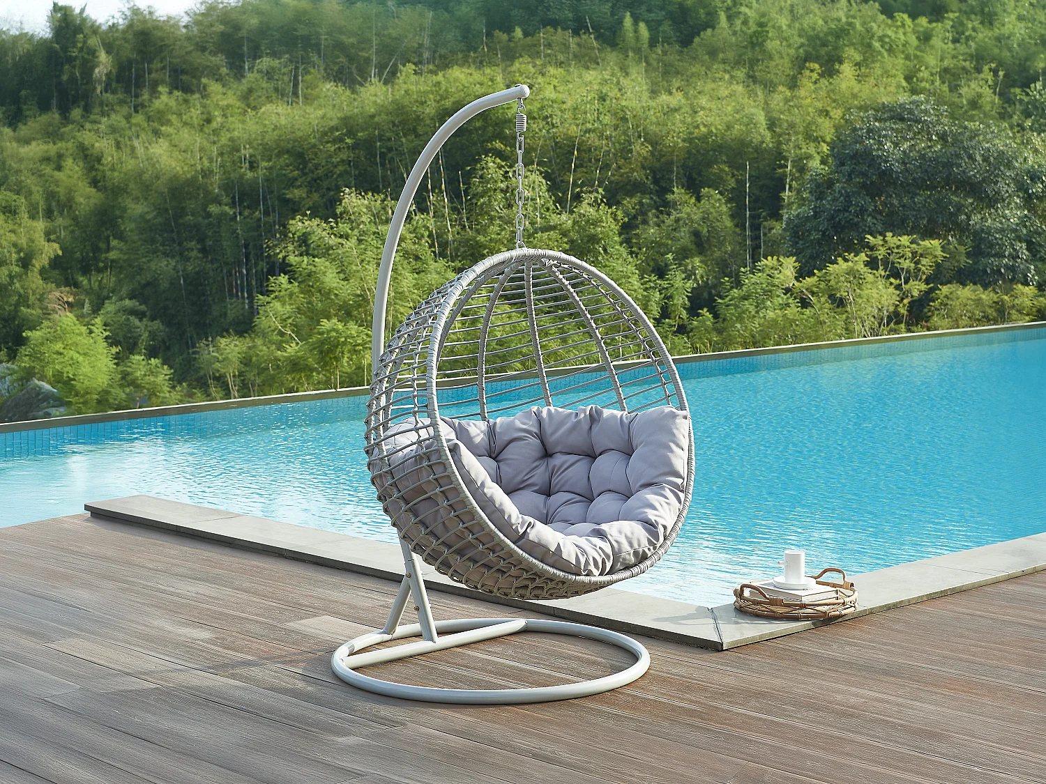 Hangfauteuil van gevlochten hars - Grijs - BONTOC van MYLIA