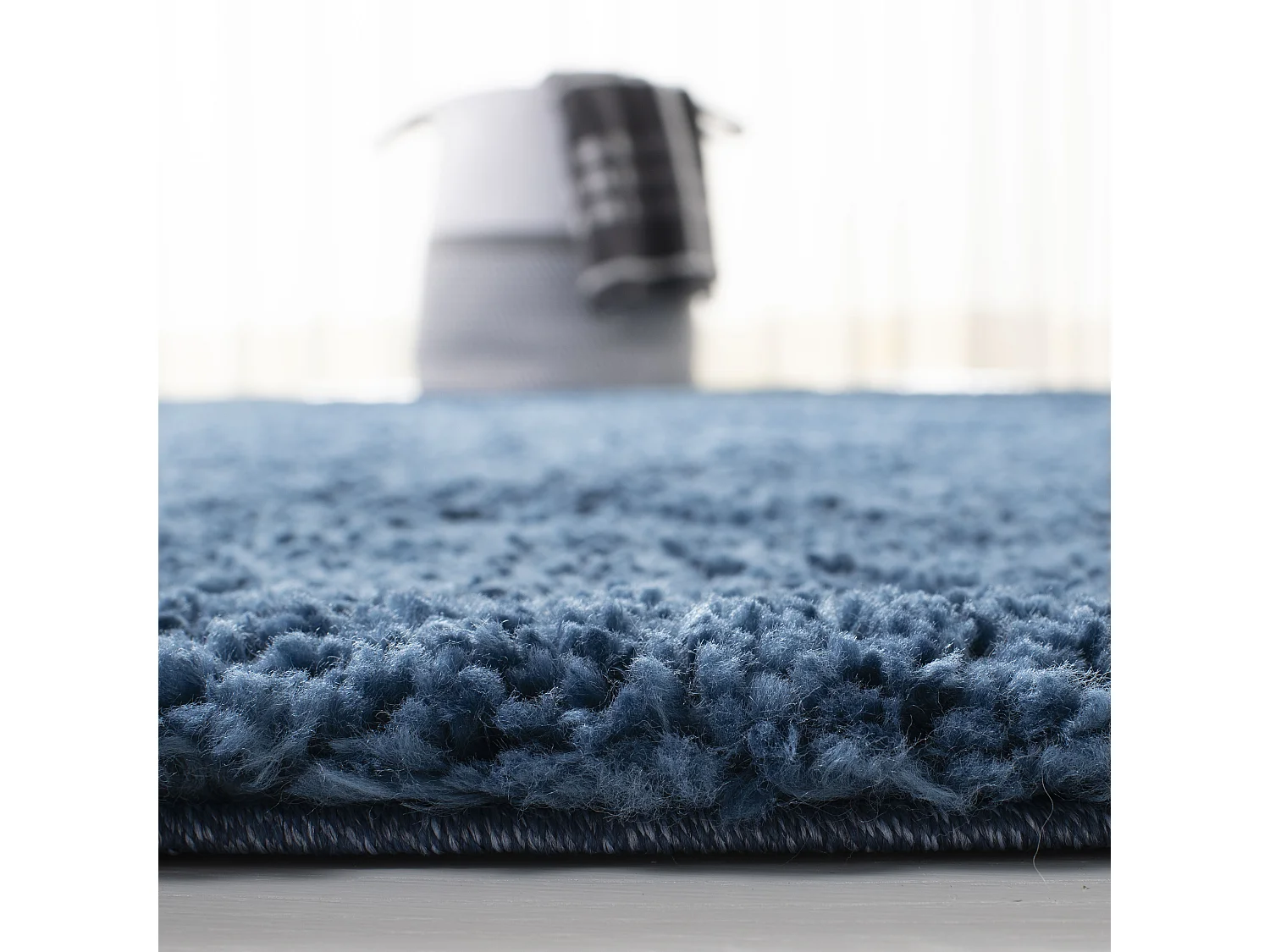 Tapis Bleu Marine 91 X 152 cm - Lola