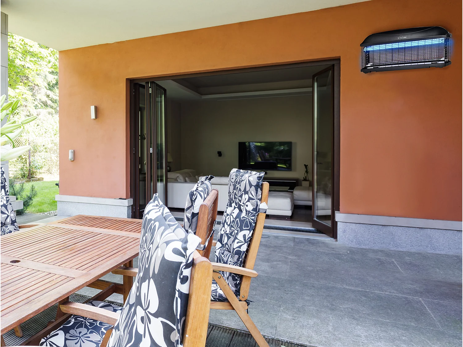 Mata insectos profesional 45W con luz ultravioleta