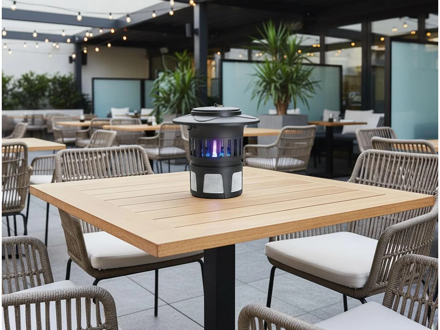 Lampe Anti-Moustiques 13W avec ventilateur d'absorption