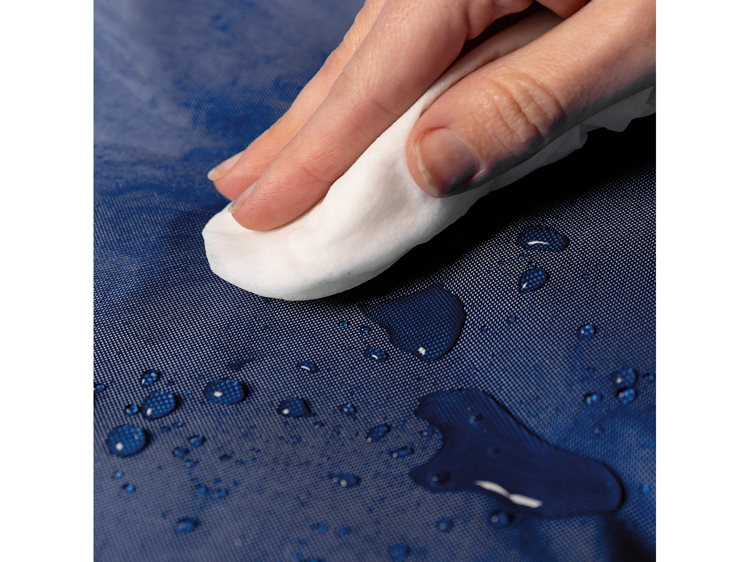 Pouf classique pour usage intérieur et extérieur  bleu marine