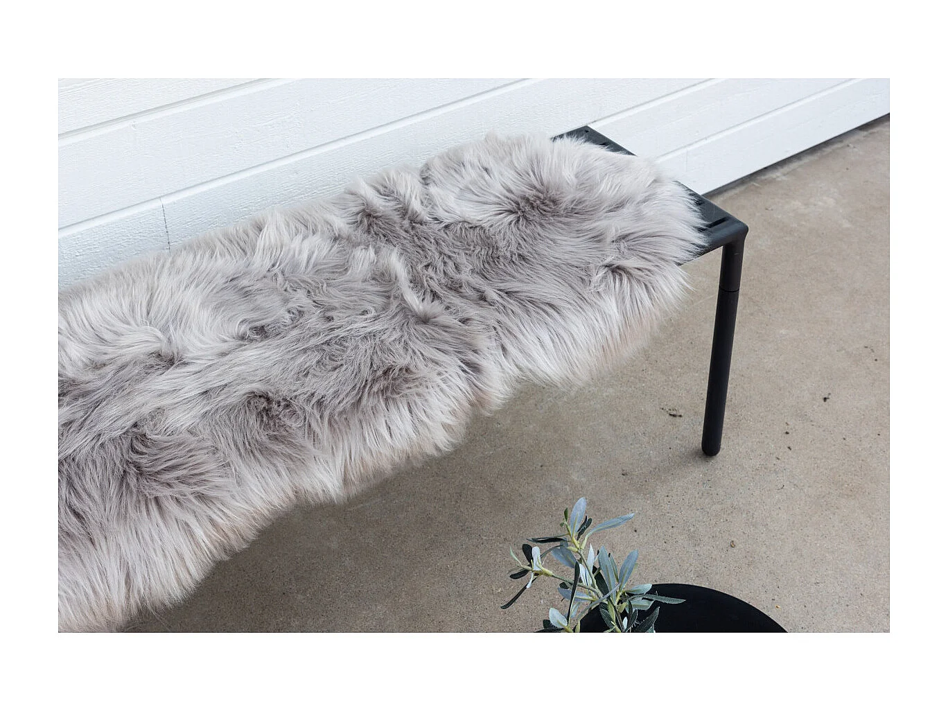 Katy Kunstfell imitiertes fell 180x55cm Grau.