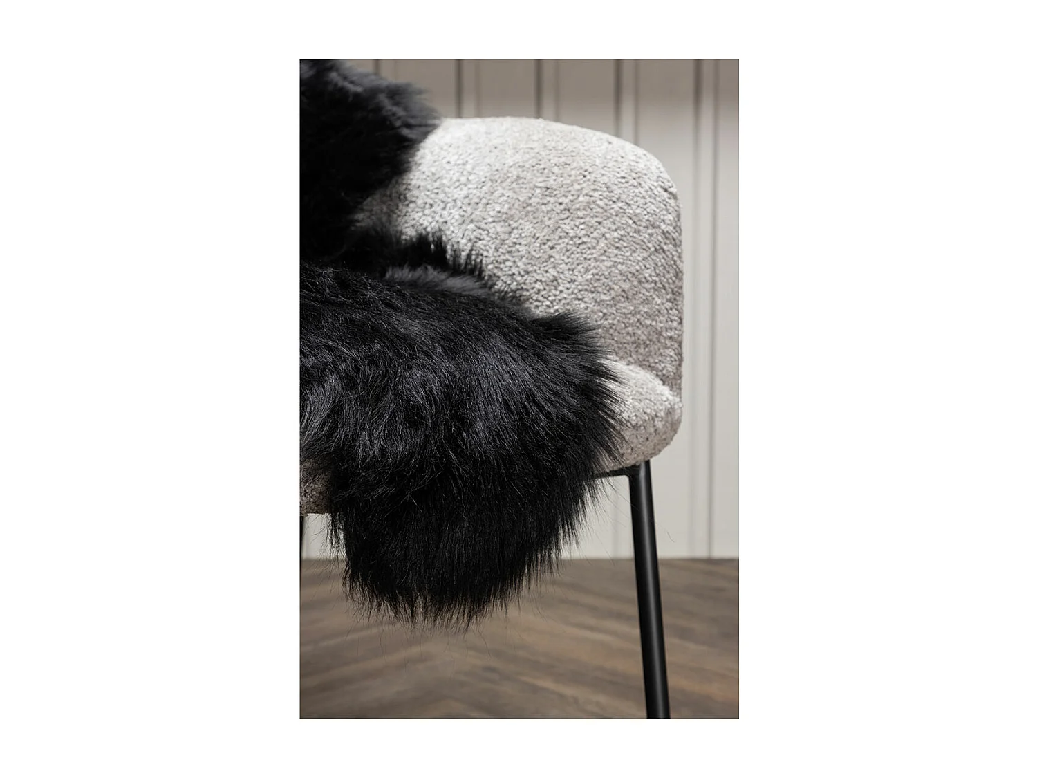 Tapis Imitation Fourrure "Katy" 60x90cm Noir