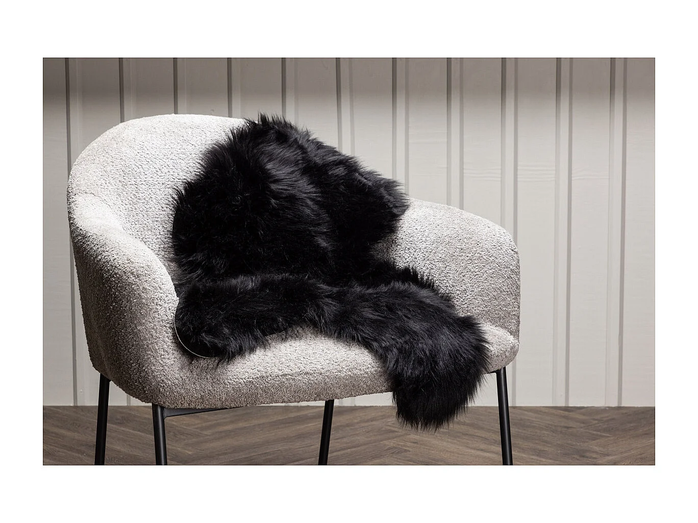 Tapis Imitation Fourrure "Katy" 60x90cm Noir