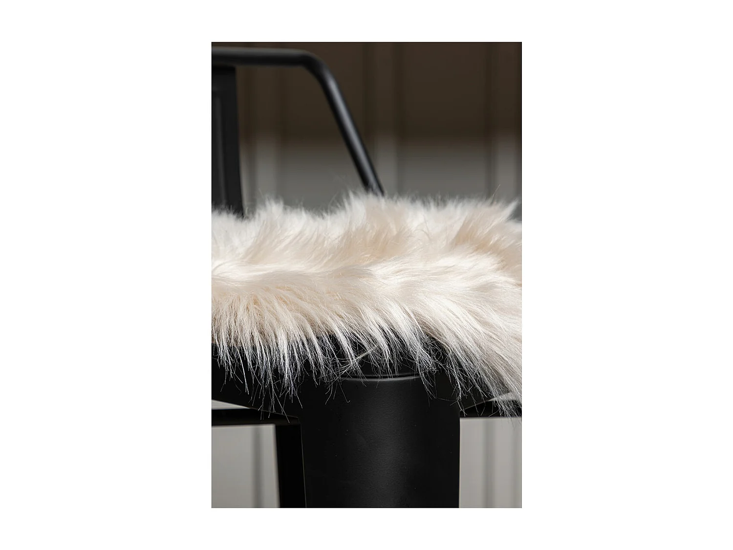 Katy Kunstfell Ø34cm Beige.