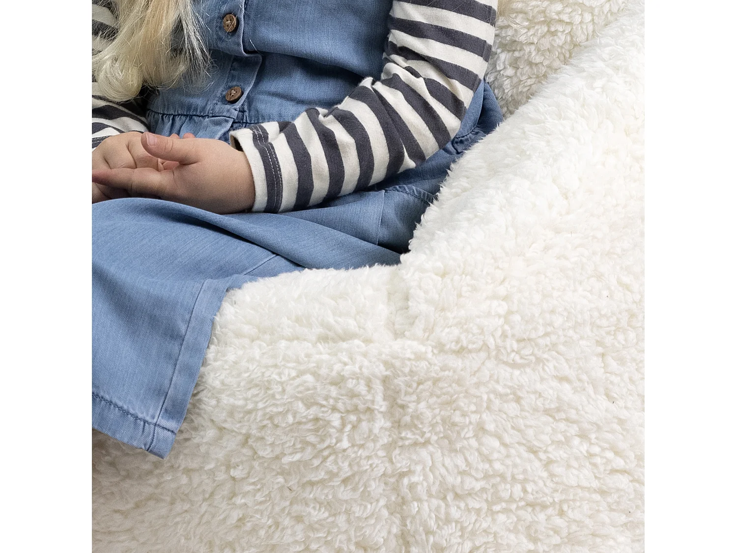 Pouf fauteuil enfant en polaire sherpa beige
