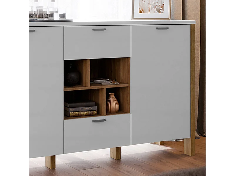 Buffet L. 141 cm décor gris clair / chêne et poignées métal - DEVONNE