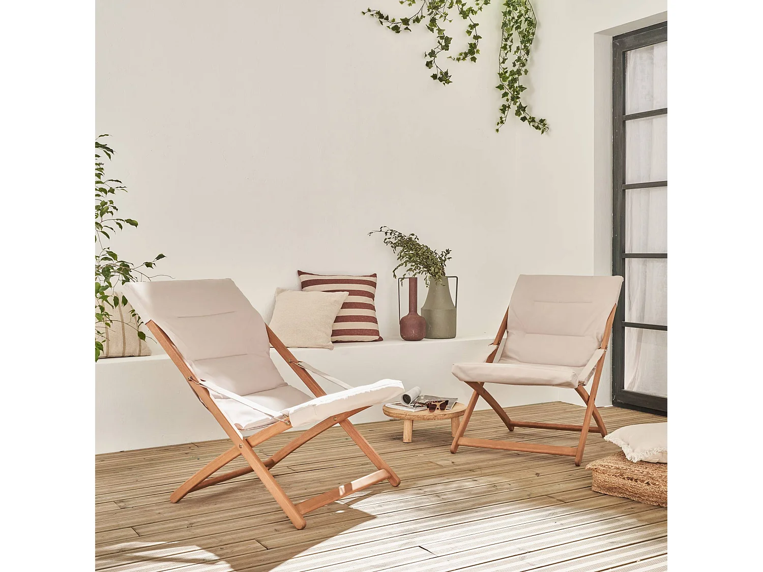 Set di 2 sedie pieghevoli in legno, sedile imbottito, beige