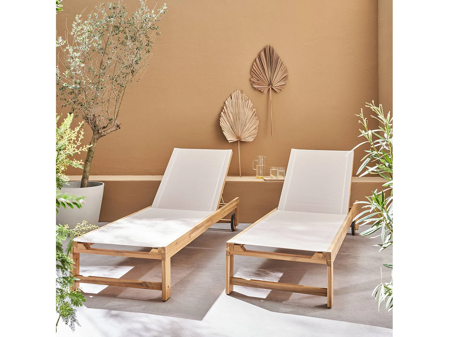 Set di 2 lettini prendisole in legno multiposizione, beige