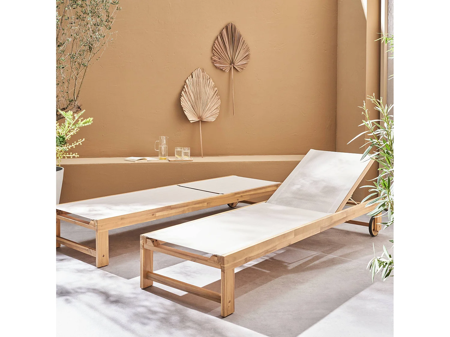 Set di 2 lettini prendisole in legno multiposizione, beige