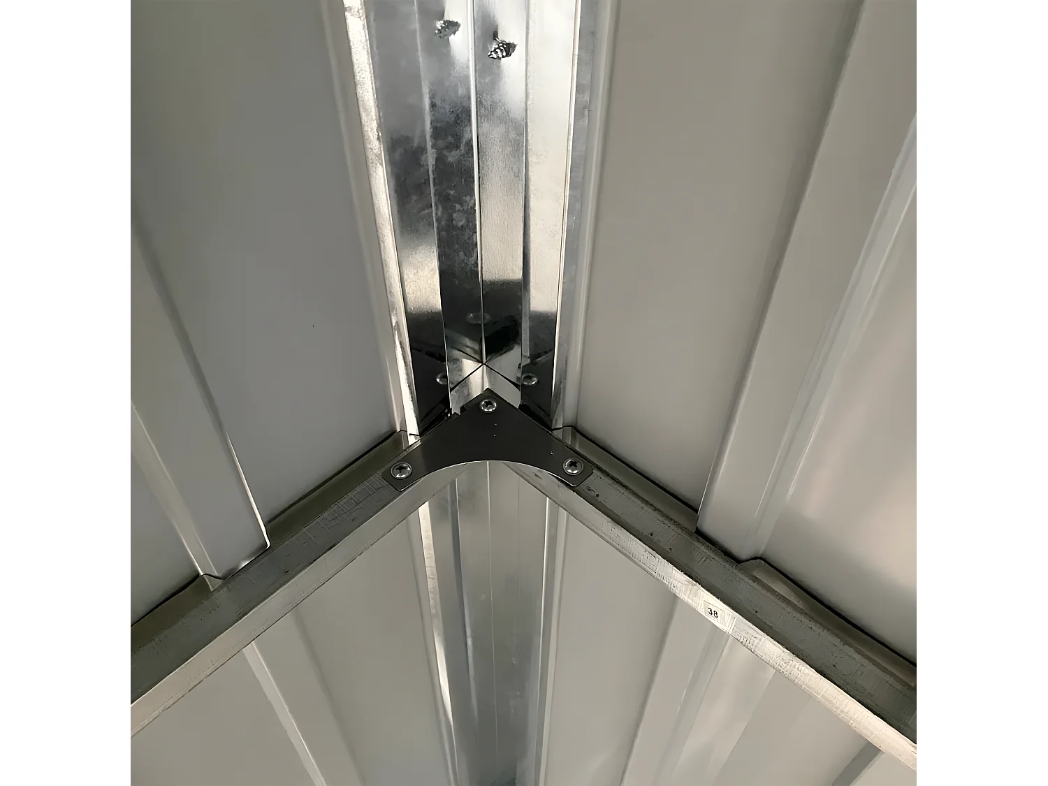 Abri de jardin avec toit prolongé marron 277x110,5x181 acier