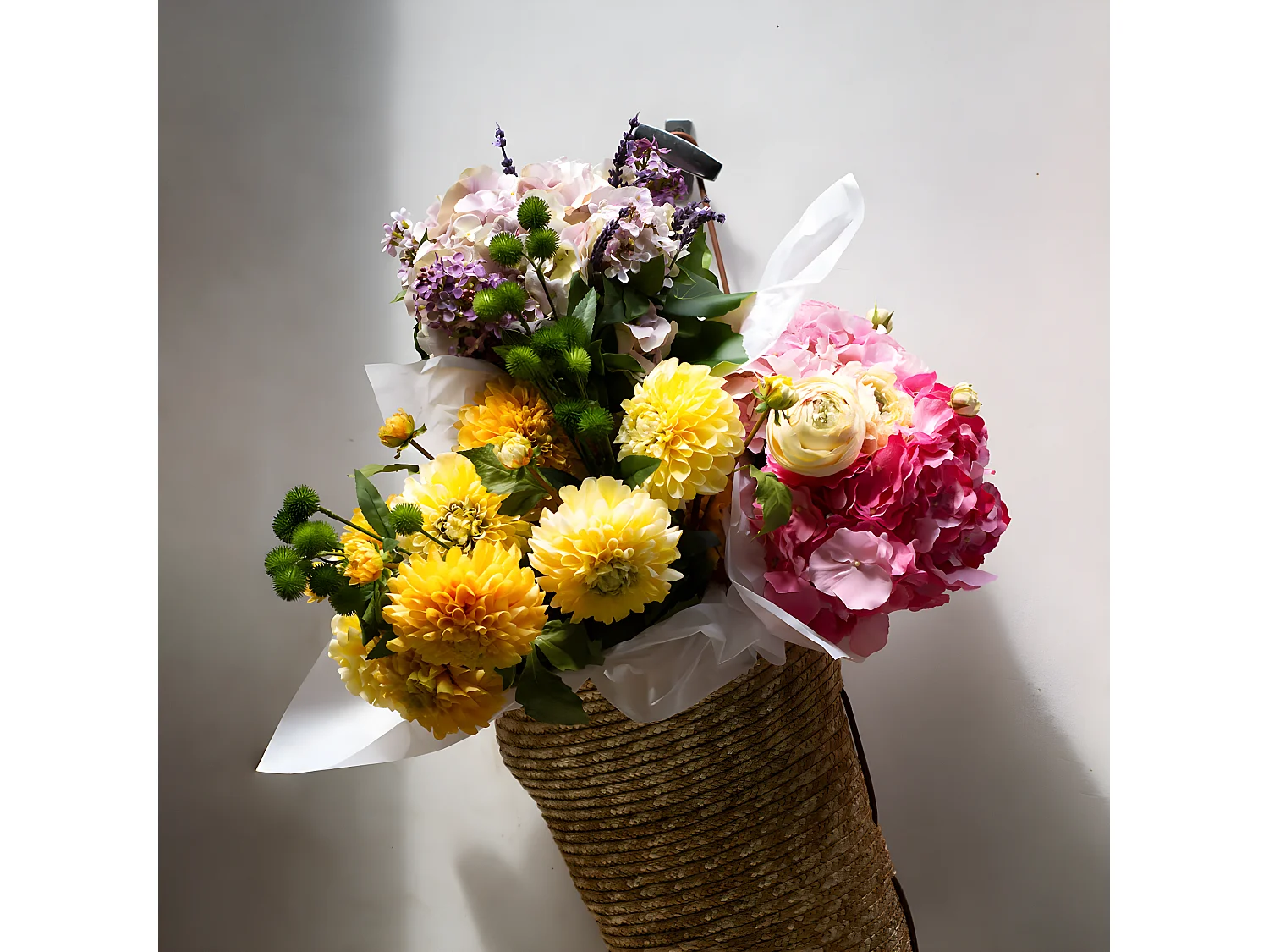 Tige de Dahlia avec bourgeon - Orange