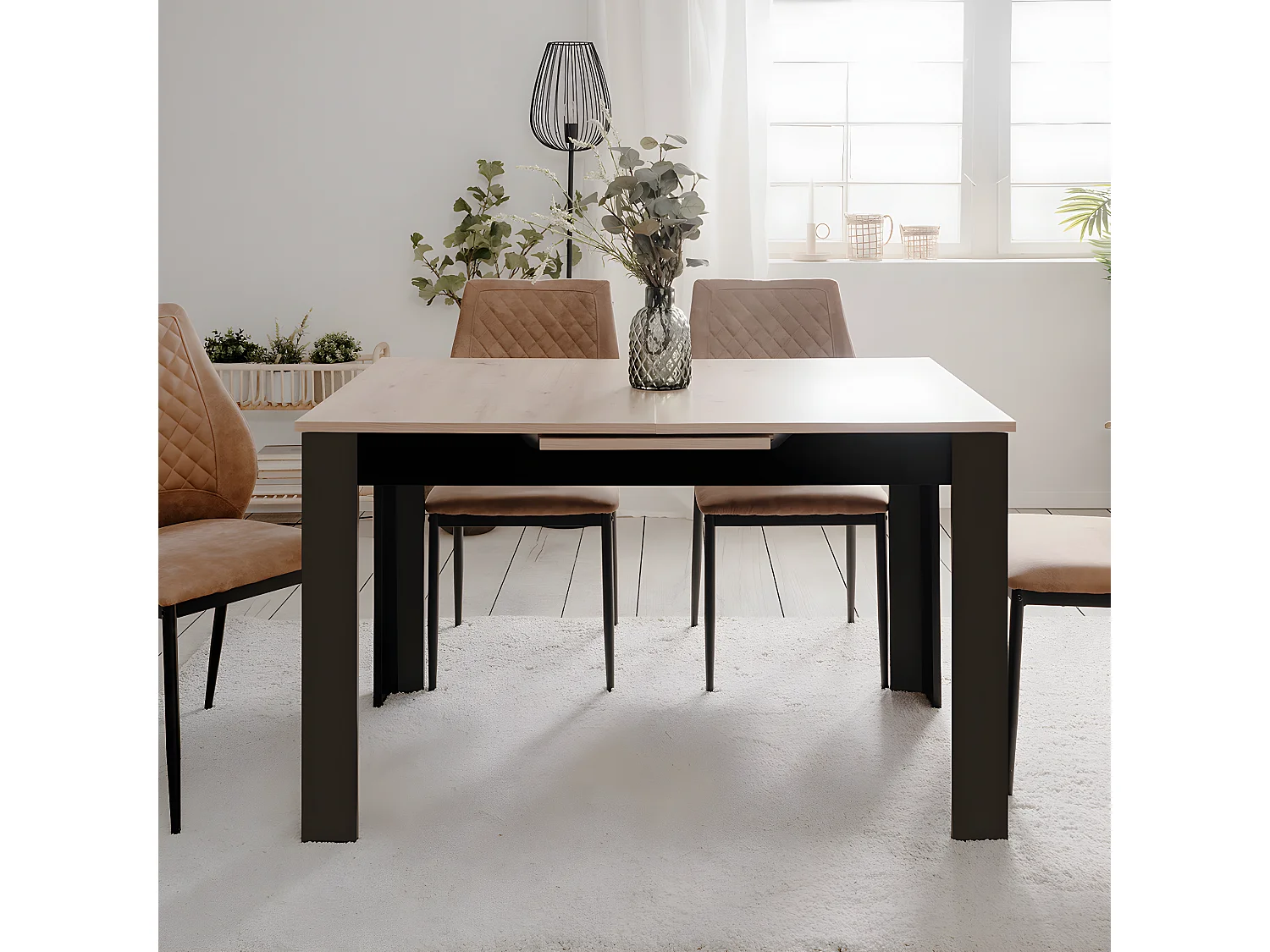 Table à manger extensible 4/6 personnes effet chêne et noire 125/165 cm - Lars