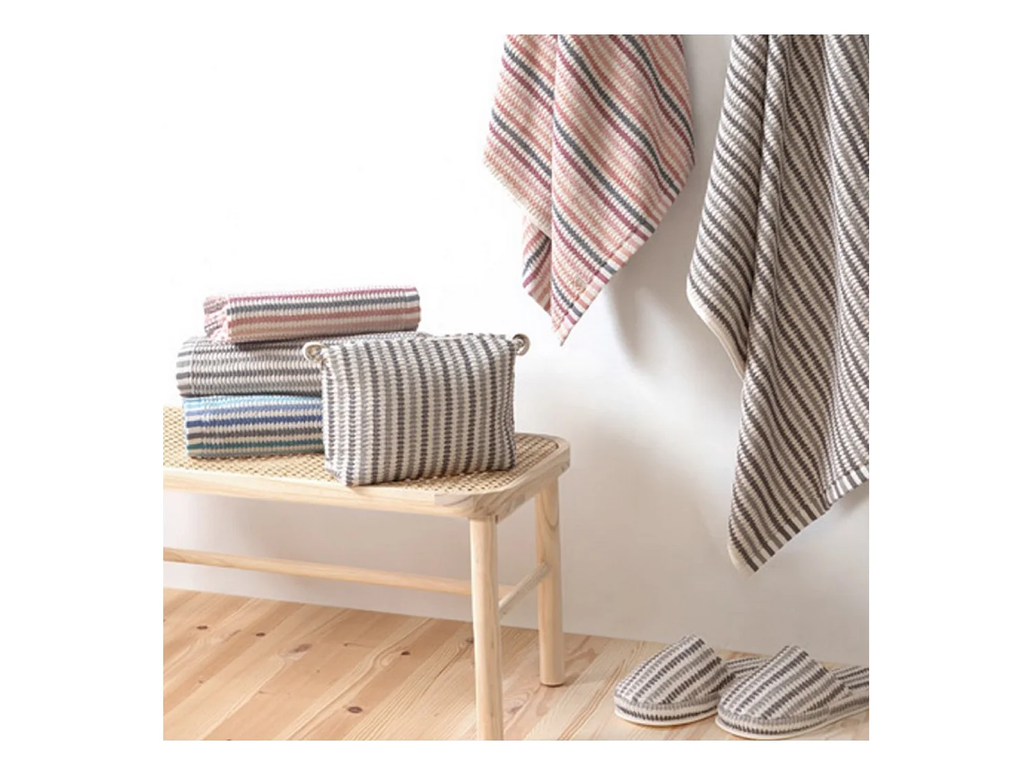 Serviette de toilette à rayures 50x100 cm pur coton collection BREEZE gris