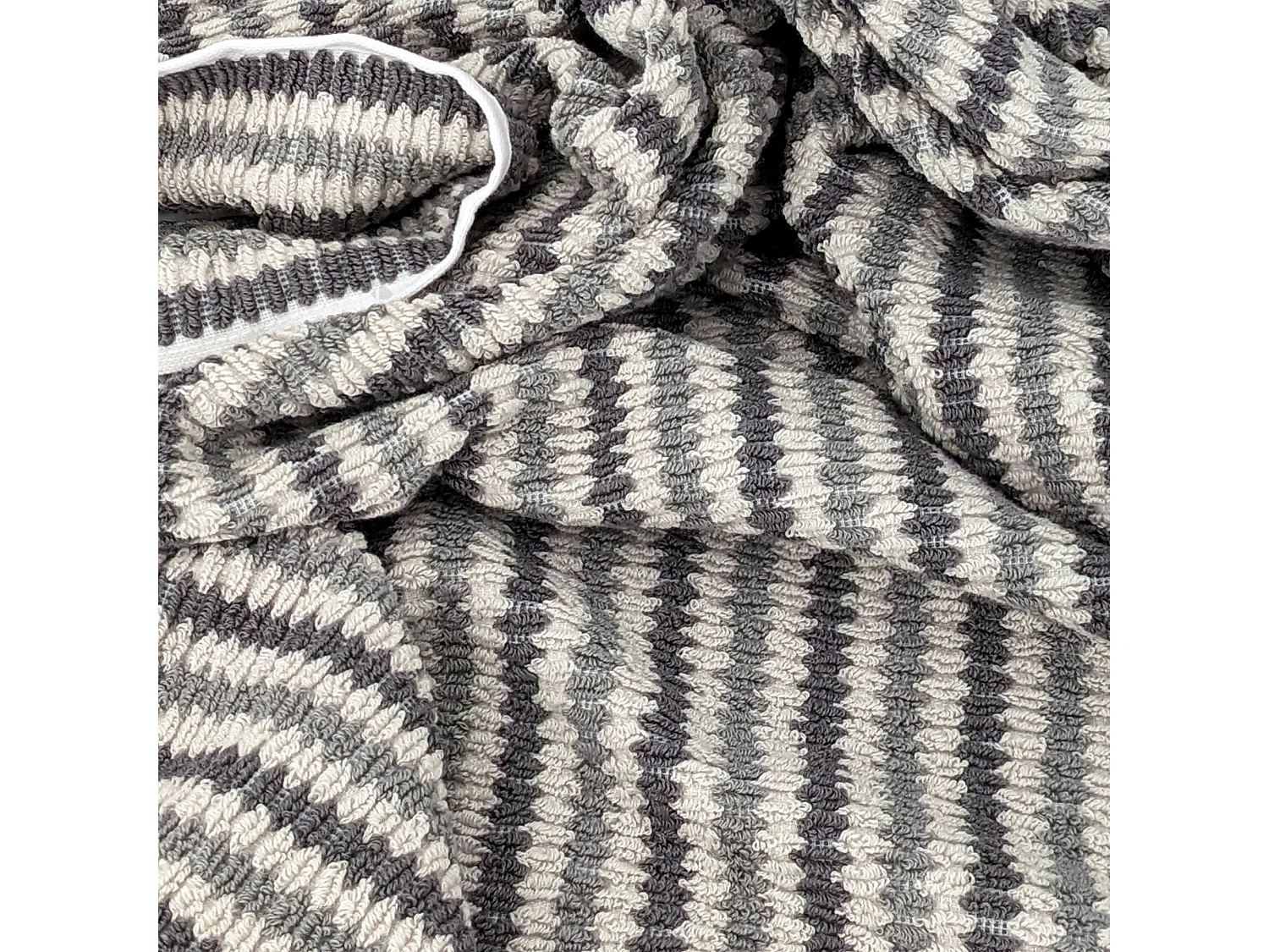 Drap de bain à rayures pur coton 100x150 cm collection BREEZE gris