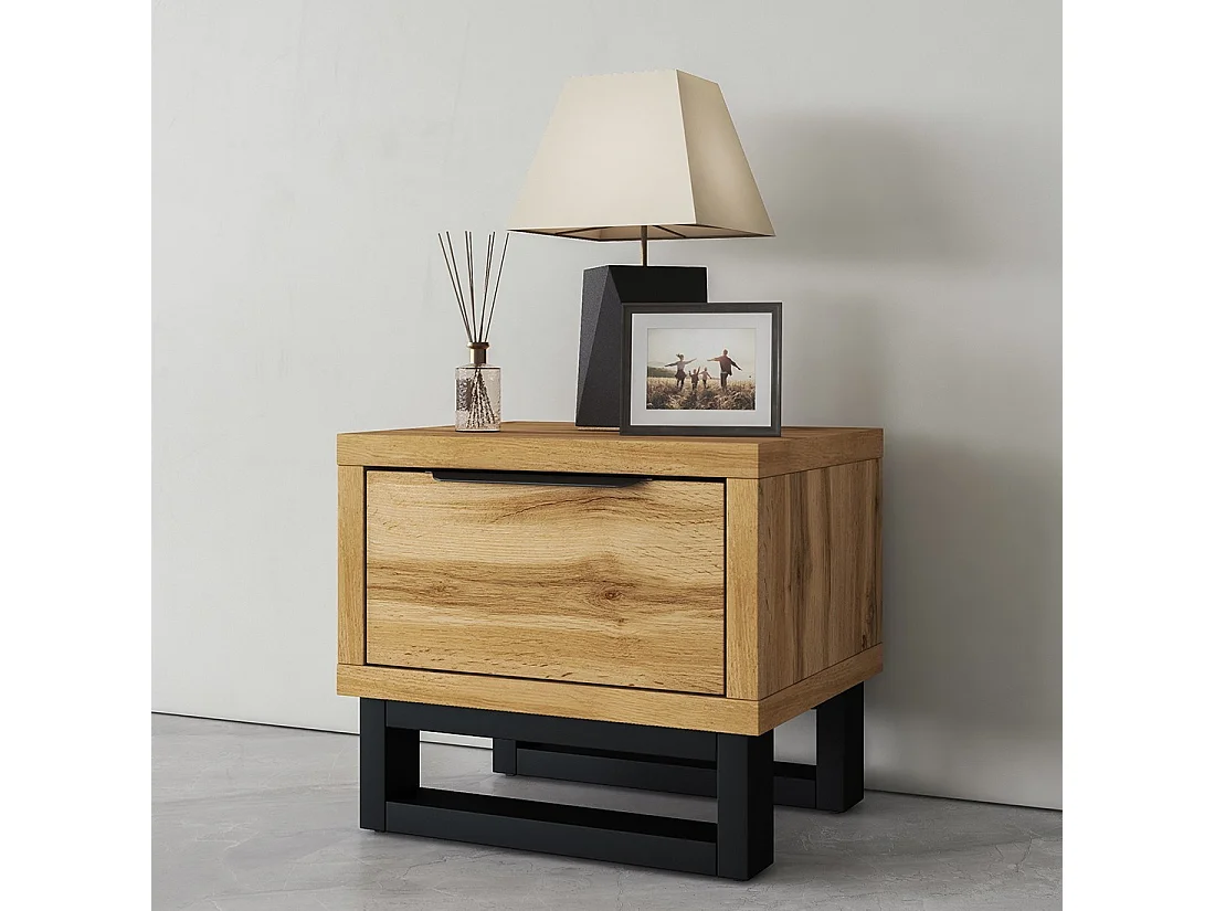 Table de chevet style industriel avec un grand tiroir collection MILOS. Coloris chêne brut.