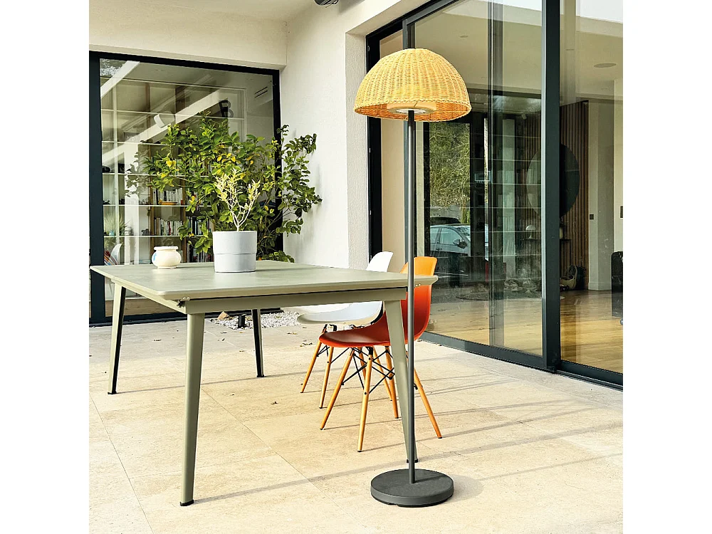 Lampadaire sans fil FAROE Beige Poly rotin H160cm