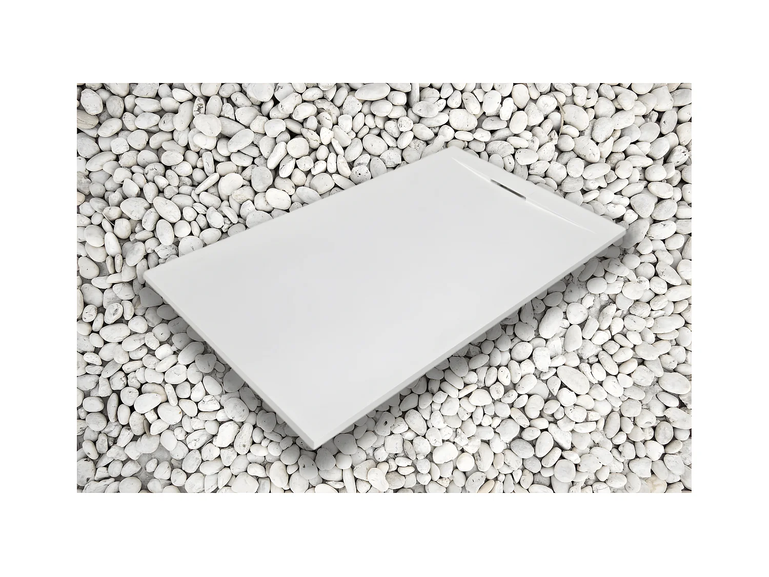 Receveur de douche 135X90 cm Blanc Vulcano Line PLUS en résine et poudre de marbre avec grille latérale en résine de marbre