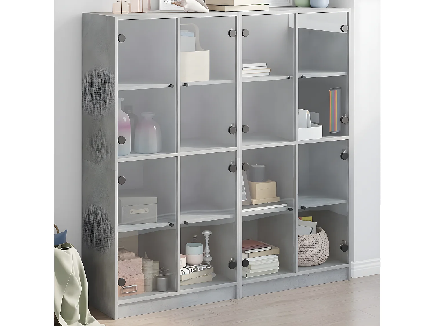 Estantería con puertas madera de ingeniería gris 136x37x142 cm