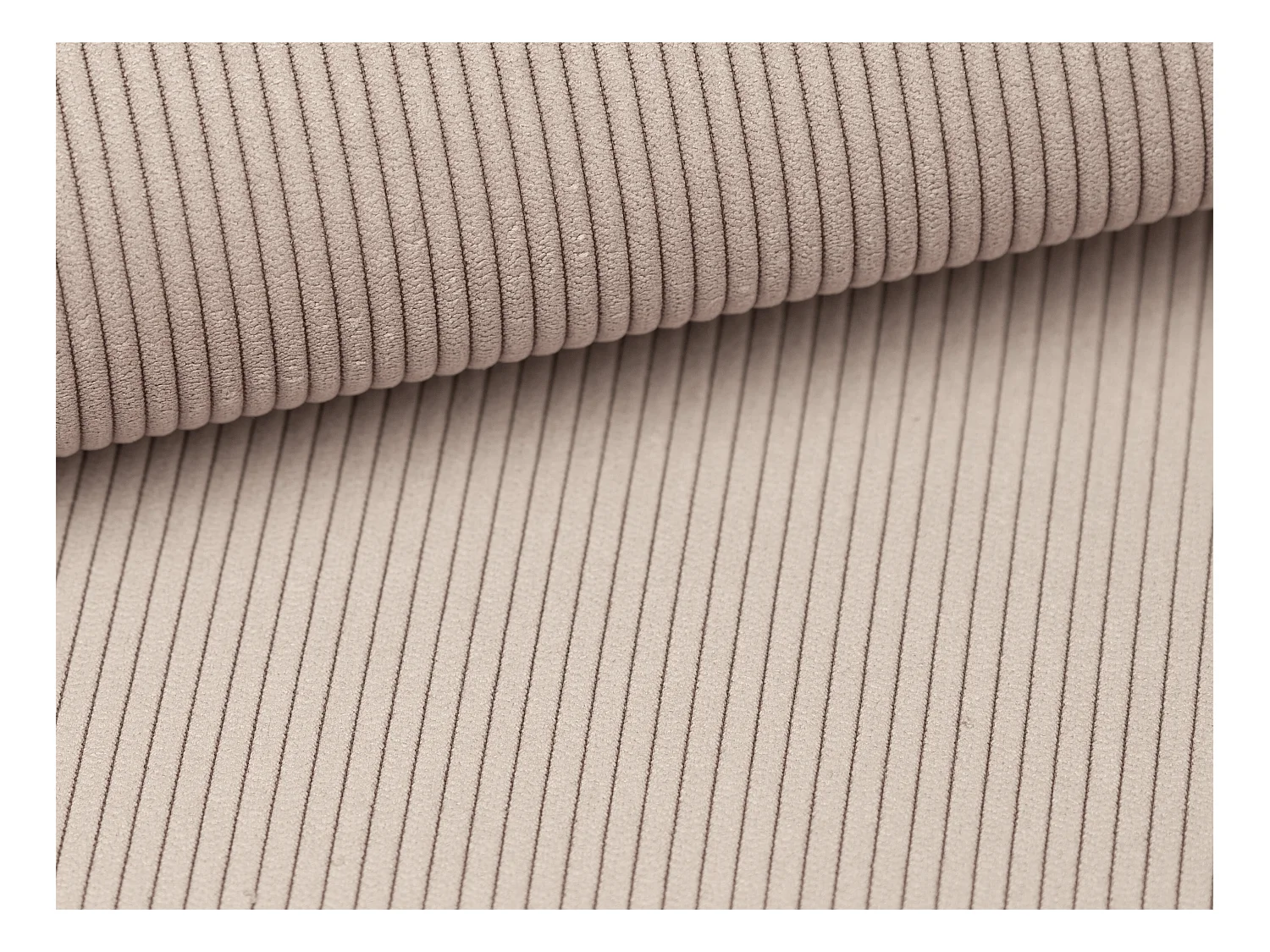 Puf de terciopelo beige TEODORA
