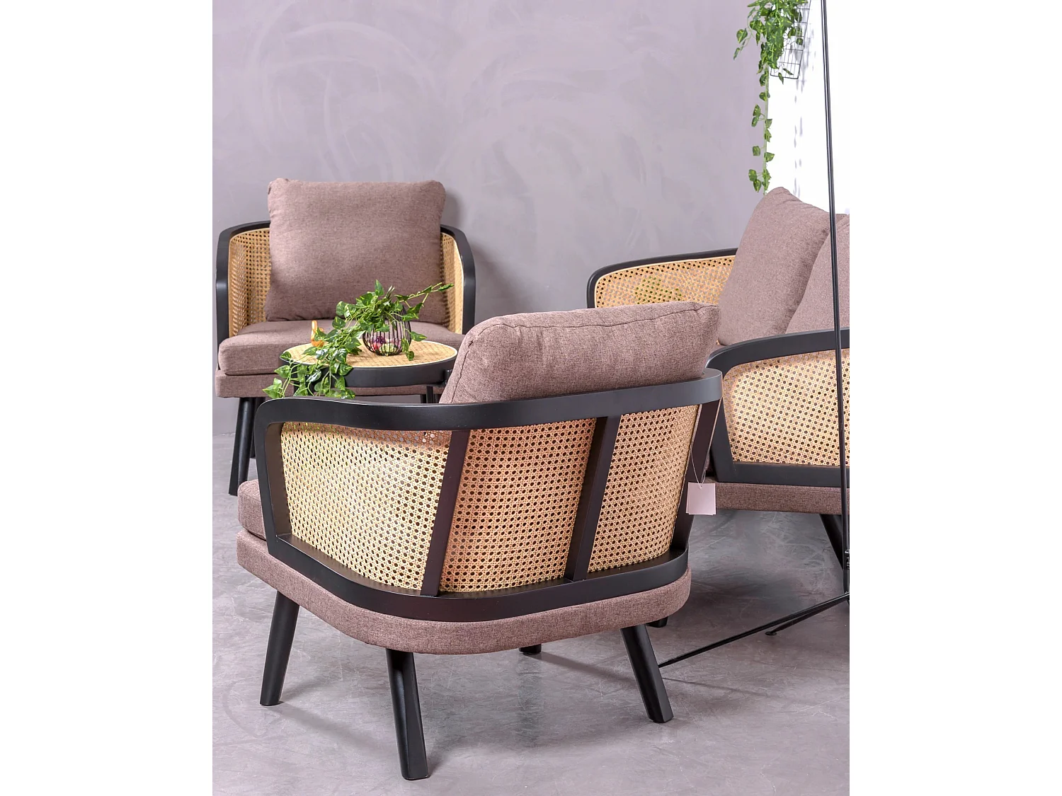 Vintage retro bank in natuurlijk rotan en katoenen kussen - Leeds - Zwart