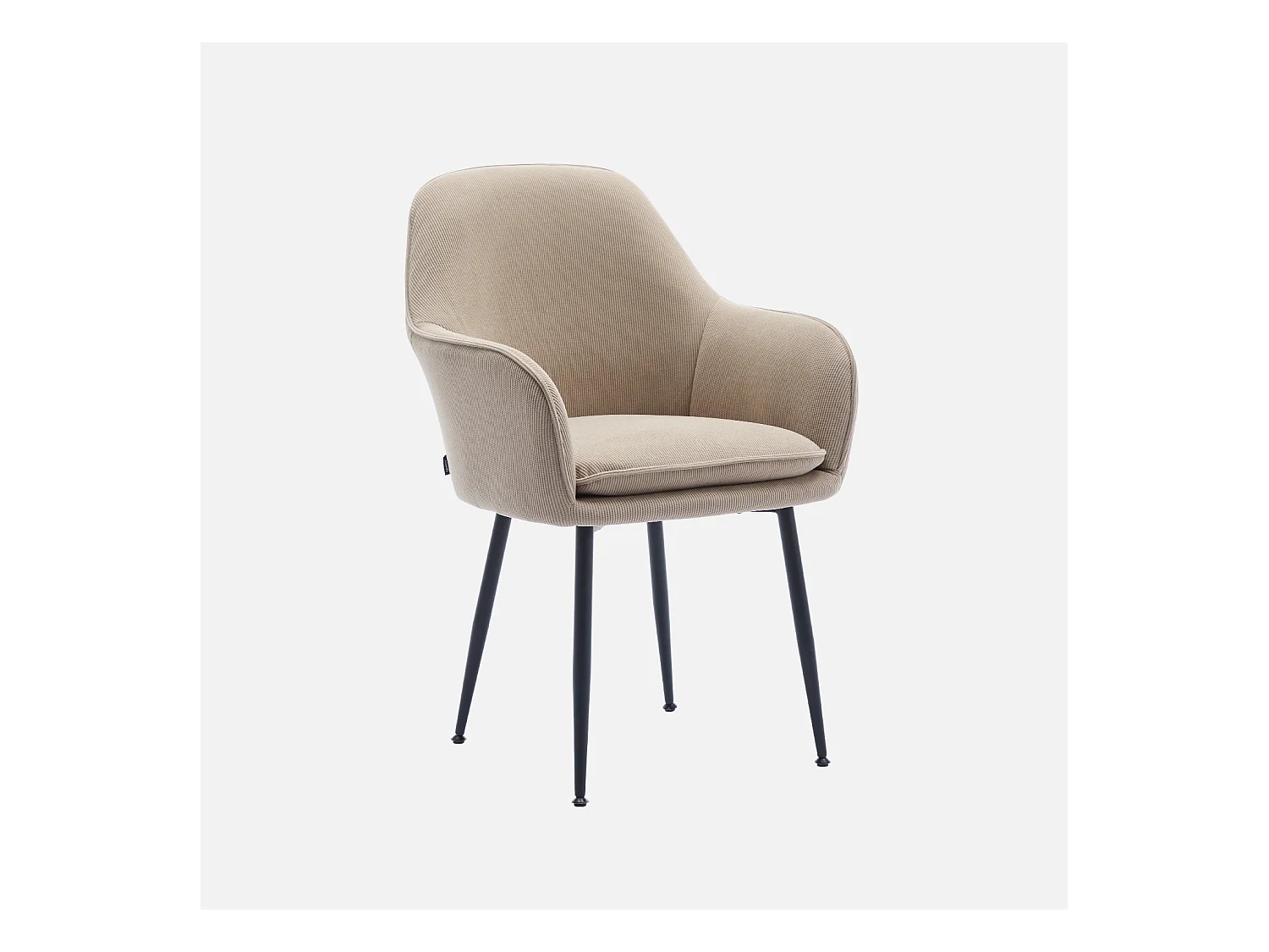 Poltrona in velluto a coste con gambe in metallo nero opaco, beige