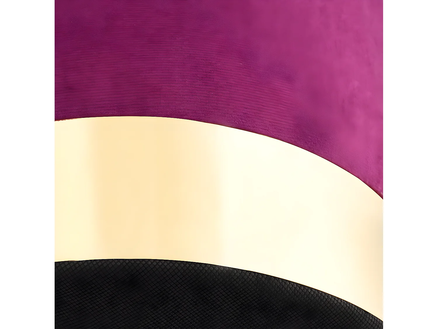 Tabouret bas design velours violet et metal doré Sinza