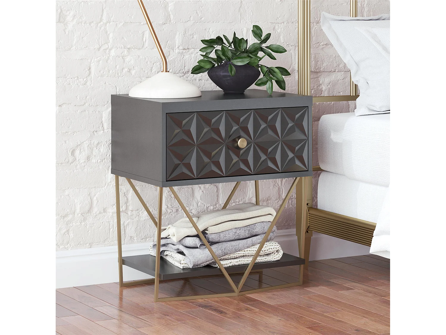 Blair | Table d'appoint avec 1 tiroir en noir - Golden Frame