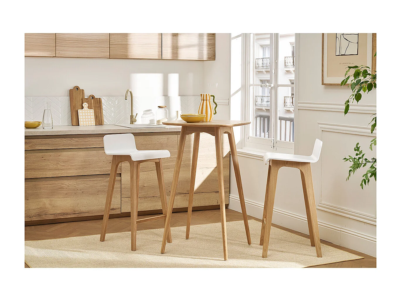 Mesa alta cuadrada fresno natural BALTIK