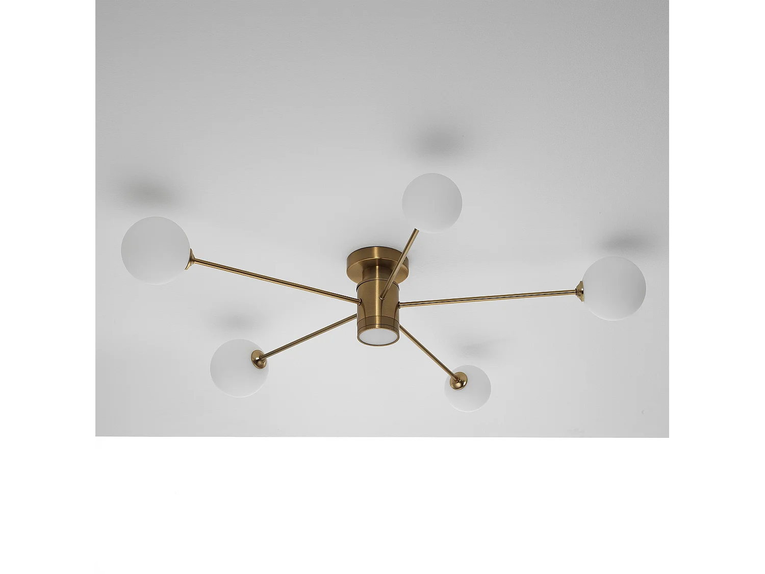 Lámpara de araña CONNOR GLOBE