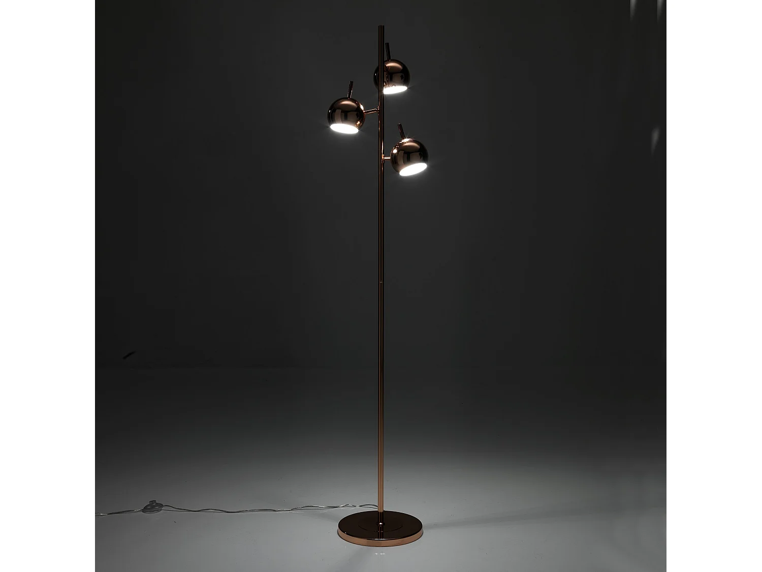 Lampe sur pied AVANA