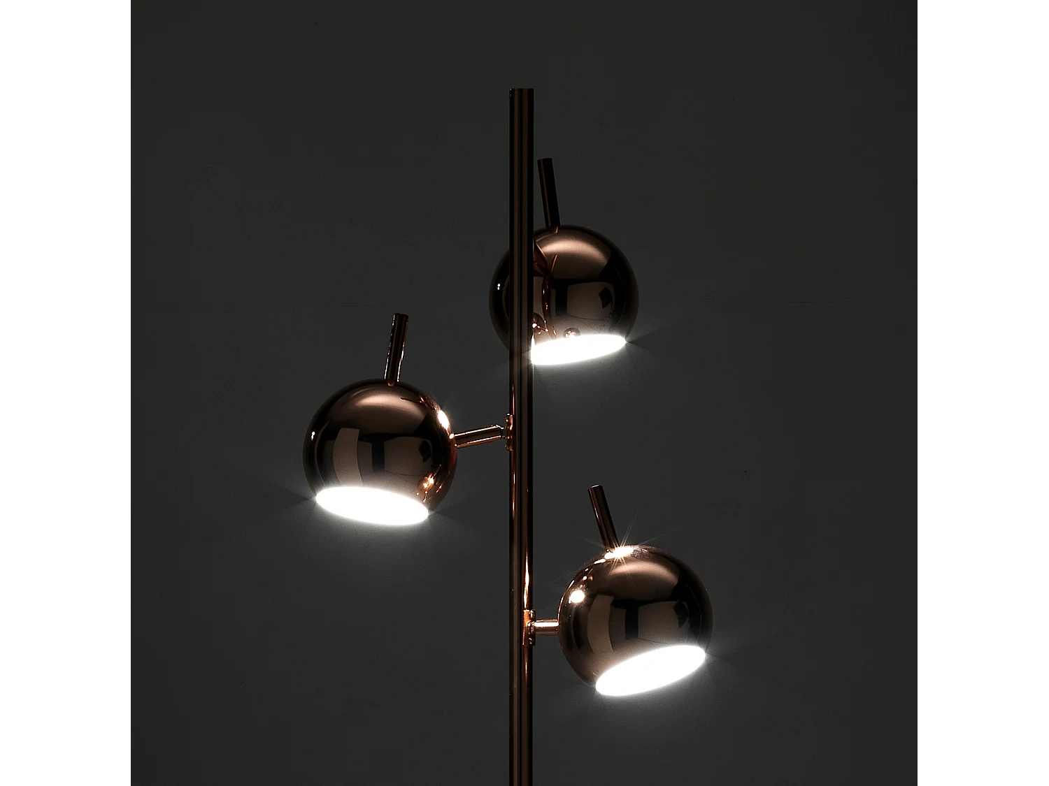 Lampe sur pied AVANA