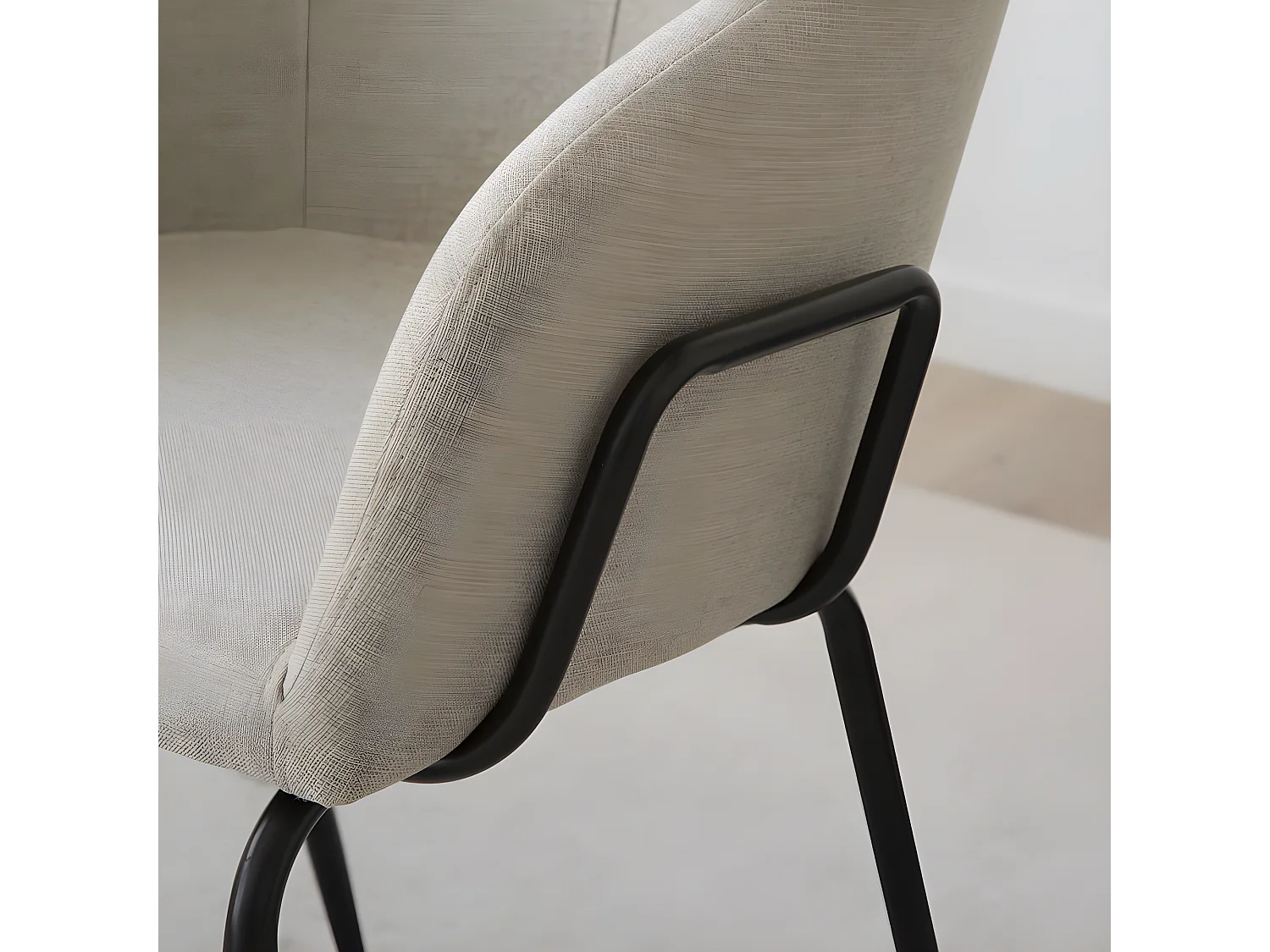 Chaise rembourrée tissu. pieds métalliques Beige (613) 60x76