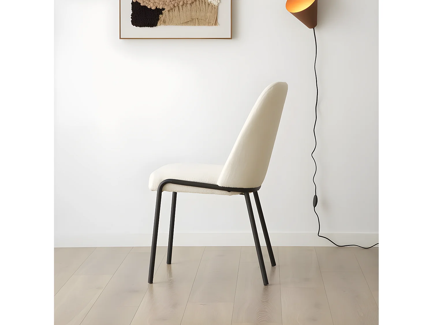 Chaise rembourrée en tissu et bois blanc 49x91