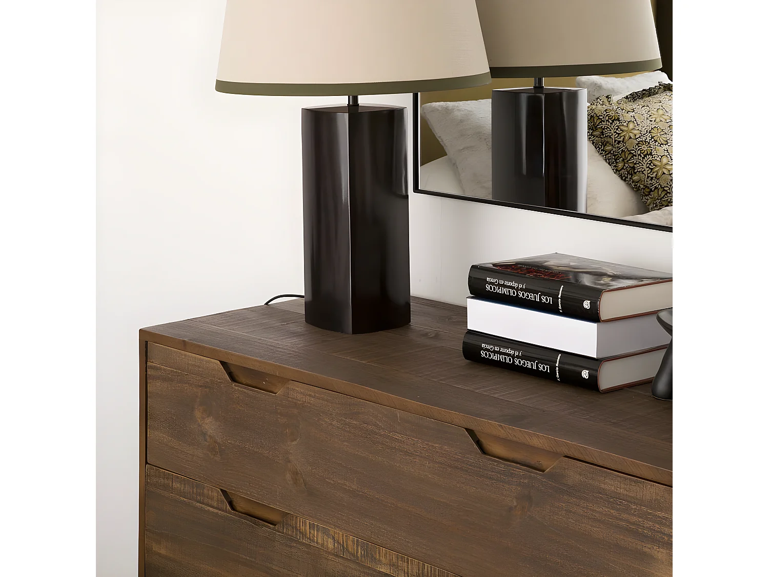 Commode en bois massif naturel 100x88