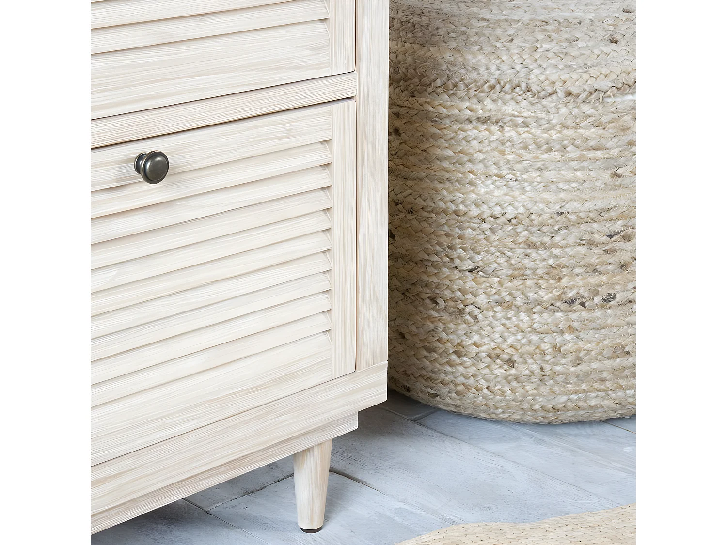 Cassettiera legno massello, pannello in mdf e impiallacciatura  naturale 43x119