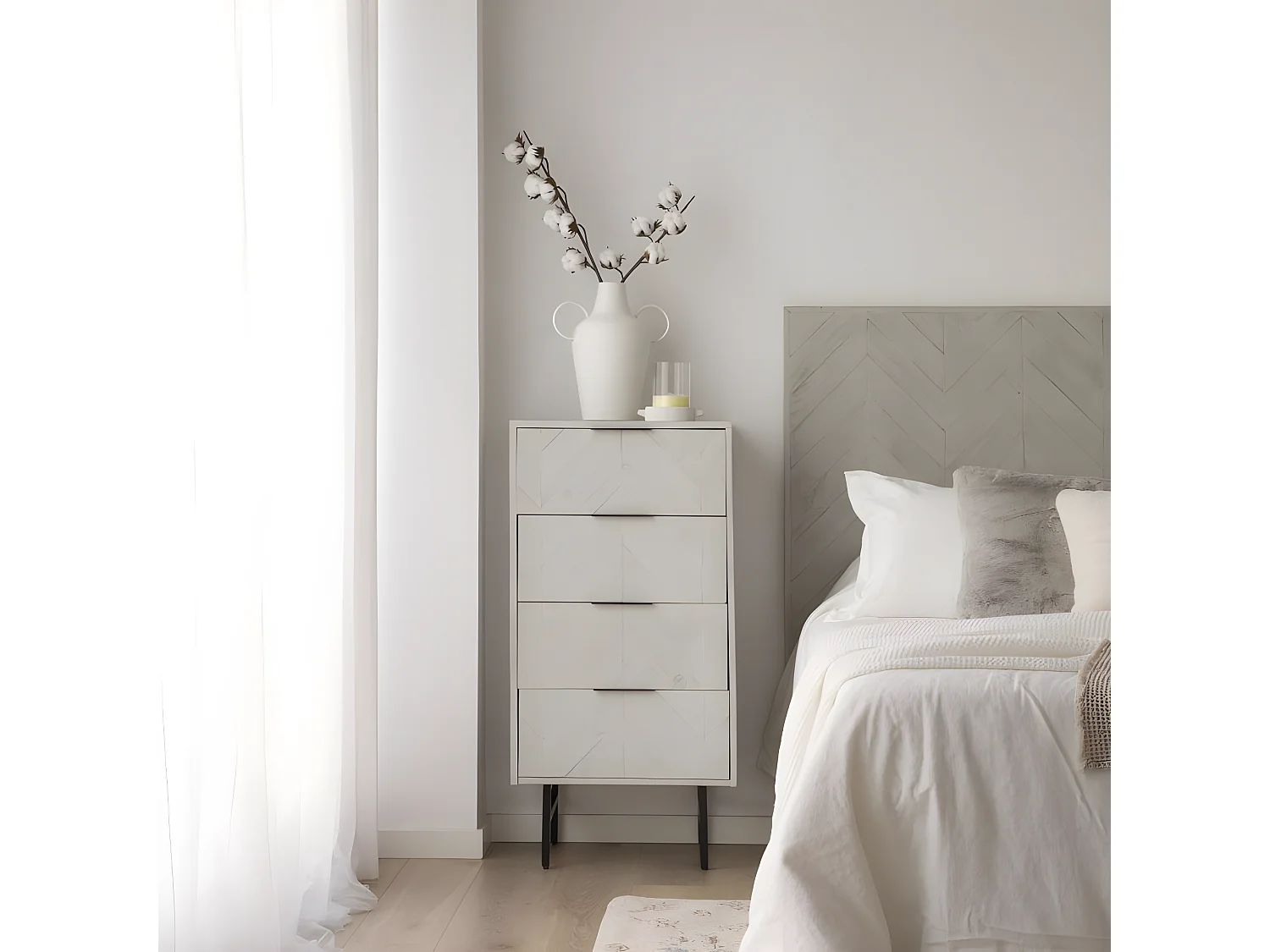 Chiffonnier en bois massif blanc 55x109