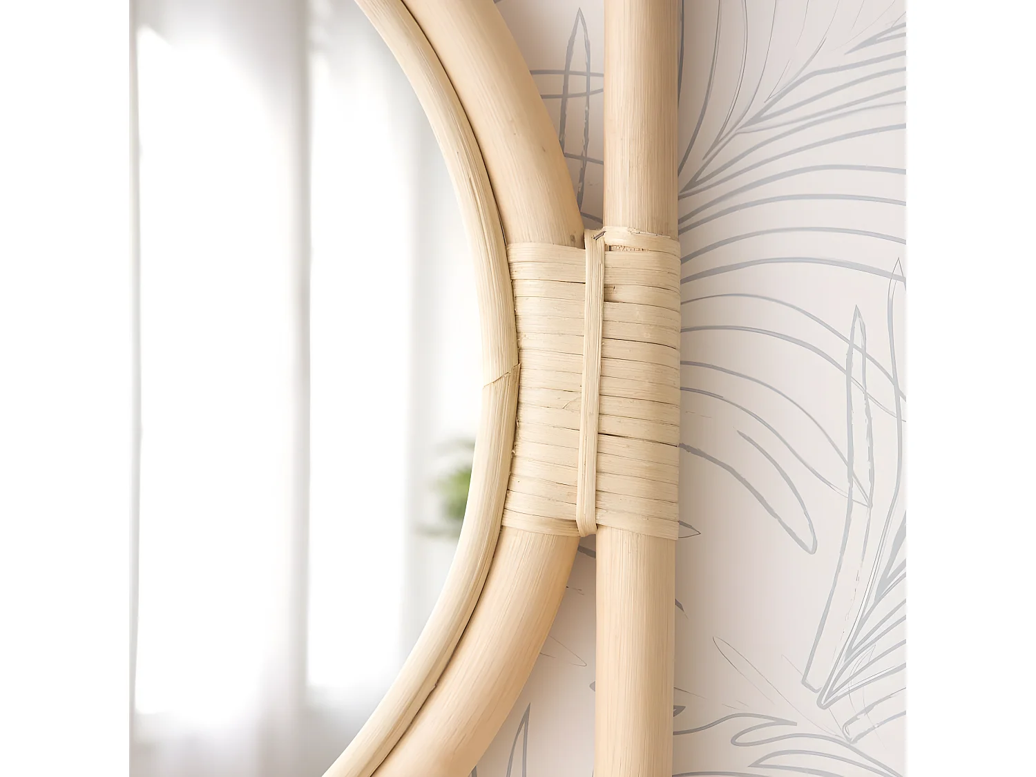 Dinha specchio da parete rotondo in rattan naturale